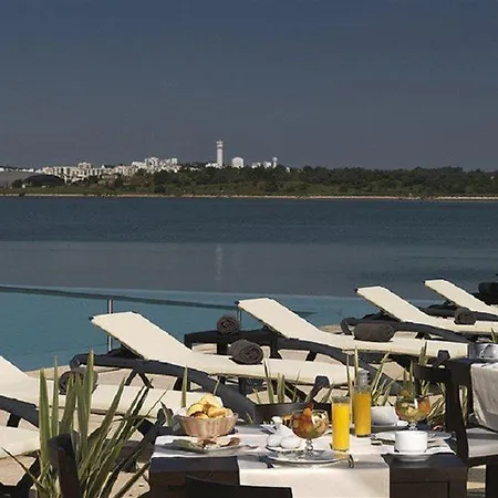 Agua Riverside 4* فيريغودو