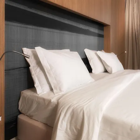 Agua Riverside Hotel