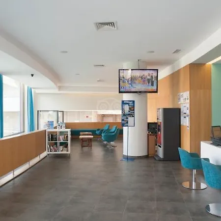 فندق Agua Riverside