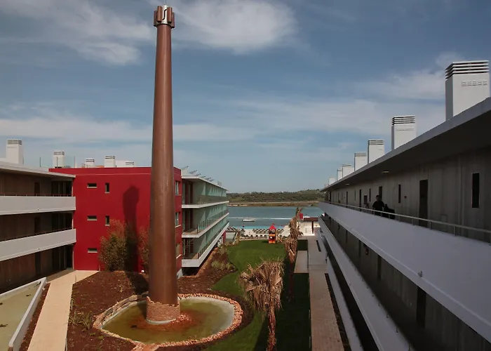 Agua Riverside Hotel 4*