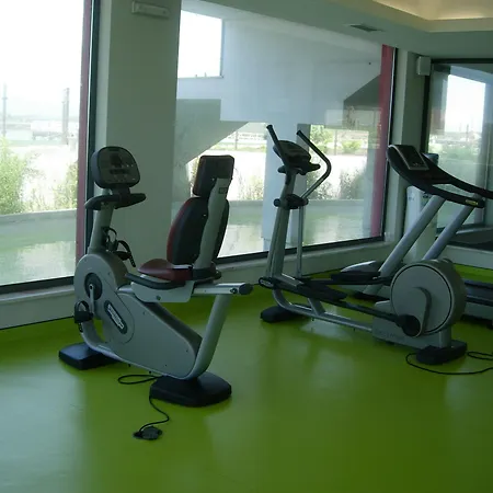 Agua Riverside Hotell 4*
