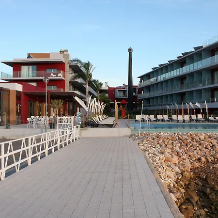 Agua Riverside 4* Ferragudo (Faro)