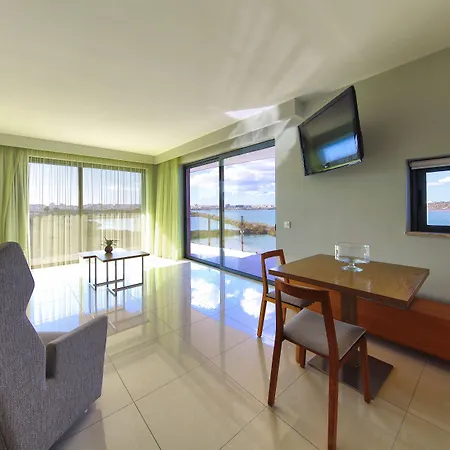 Agua Riverside Hotel