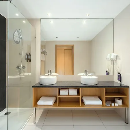 Hotel Agua Riverside 4*