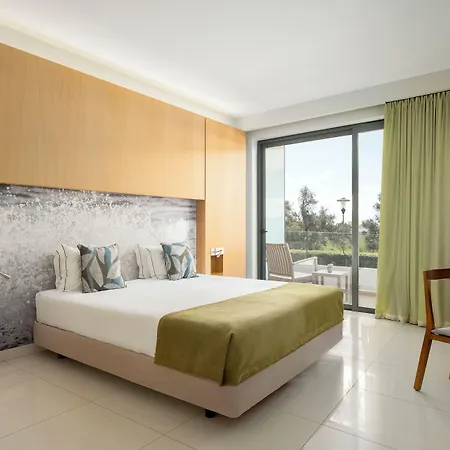 Agua Riverside Hotel