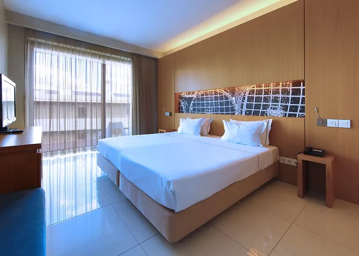 Hotel Agua Riverside 4*