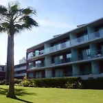 Agua Riverside 4*